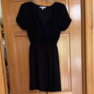 DR2 Classic Black Midi Dress